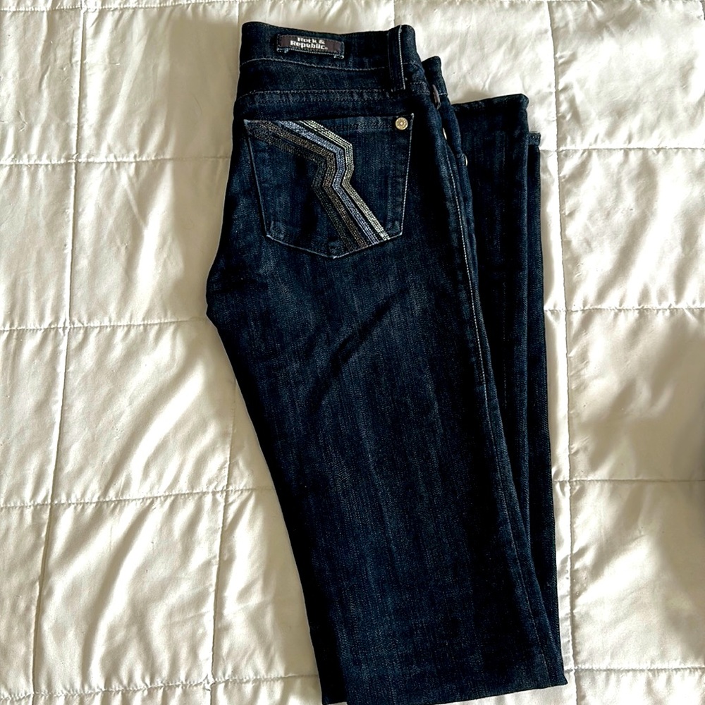 Rock & Republic Jeans! Dark Denim Flares hot hot hot!